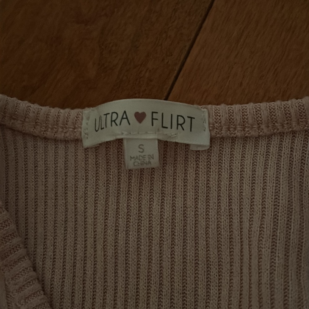 Ultra Flirt Top - Picture 3 of 3